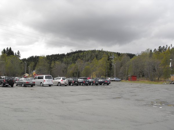 Parkeringsplass ved Bekken gård 2010